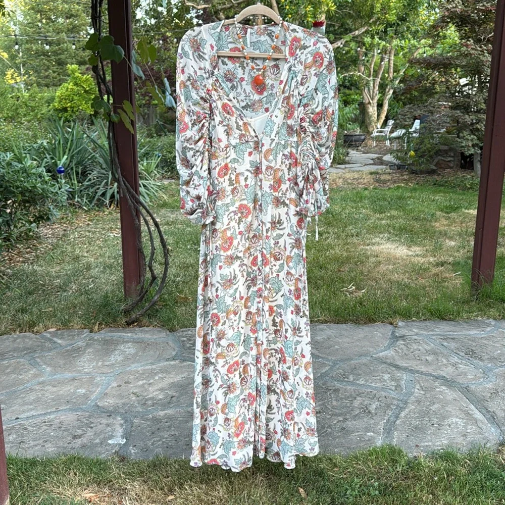 ☮️ Free People; BEAUTIFUL & Romantic “Earthfolk” Floral Maxi Dress in Sz. Small! - Picture 2 of 16